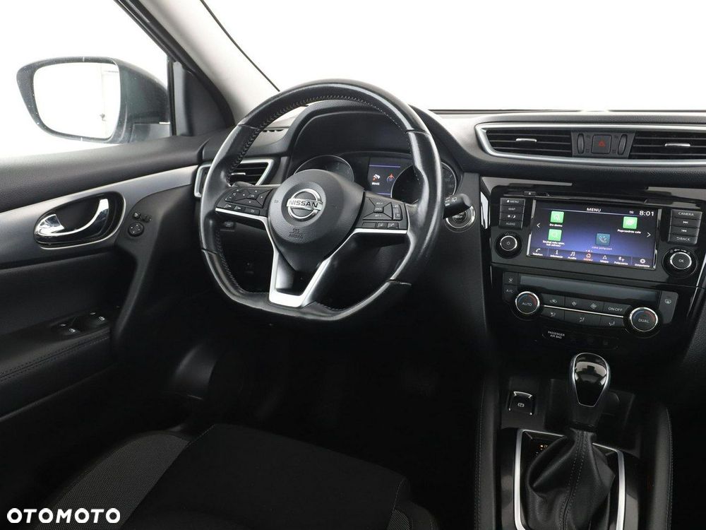 Nissan Qashqai 1.3 DIG-T N-Connecta DCT - 16