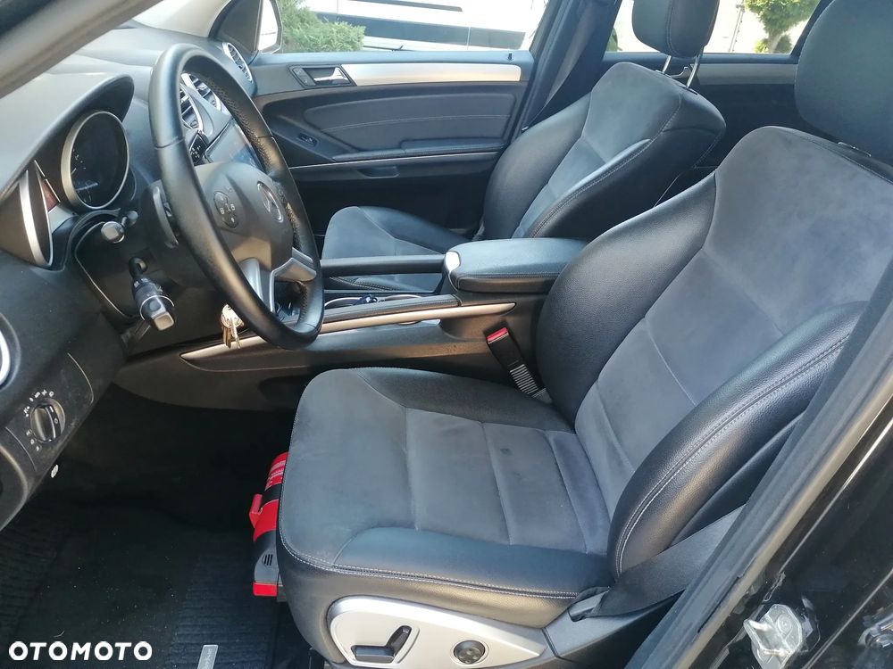 Mercedes-Benz ML 320 CDI 4Matic 7G-TRONIC - 6