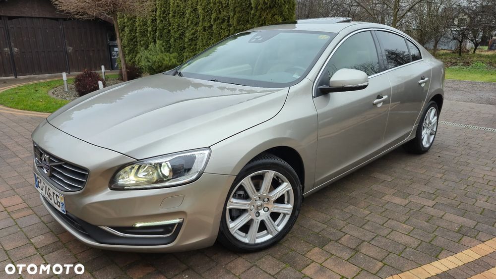 Volvo S60 D3 Geartronic Summum - 20
