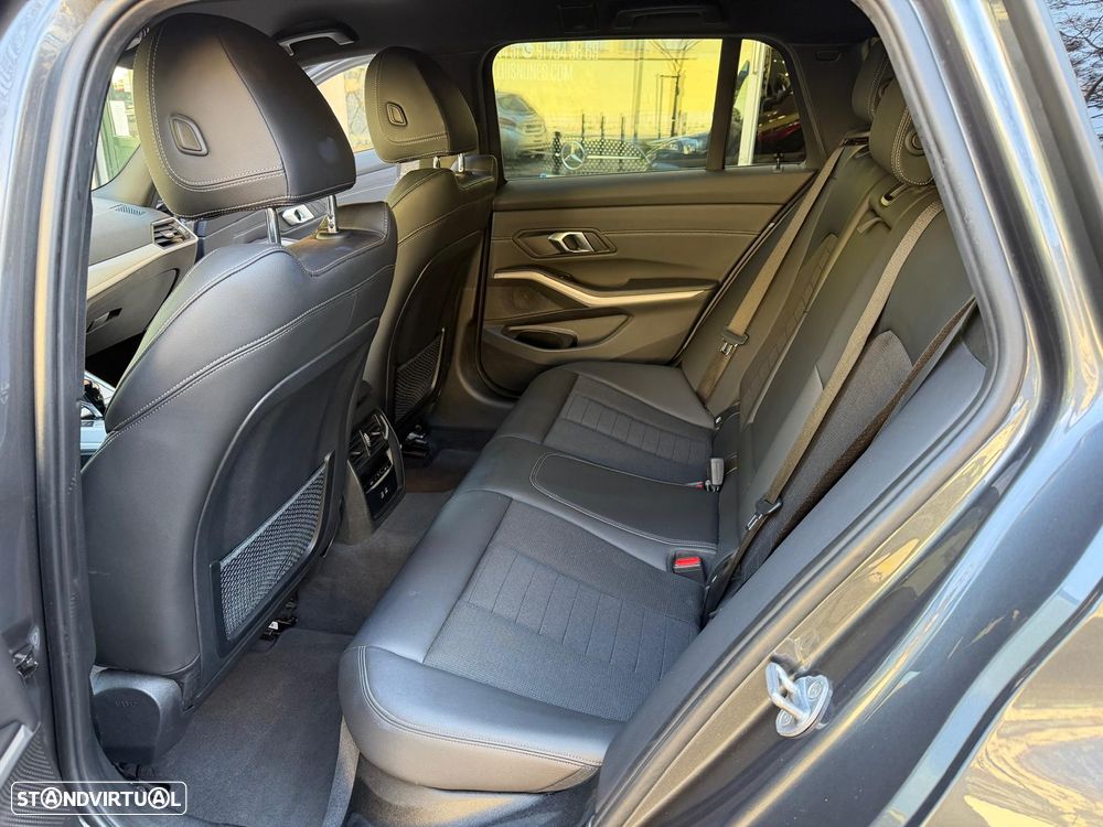 BMW 320 e Line Luxury Auto - 29