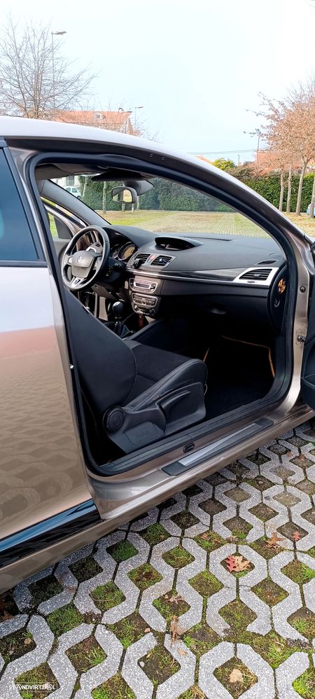 Renault Mégane Coupe 1.5 dCi Dynamique S - 12