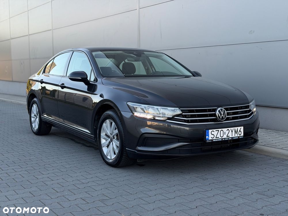 Volkswagen Passat 1.5 TSI EVO Business - 4