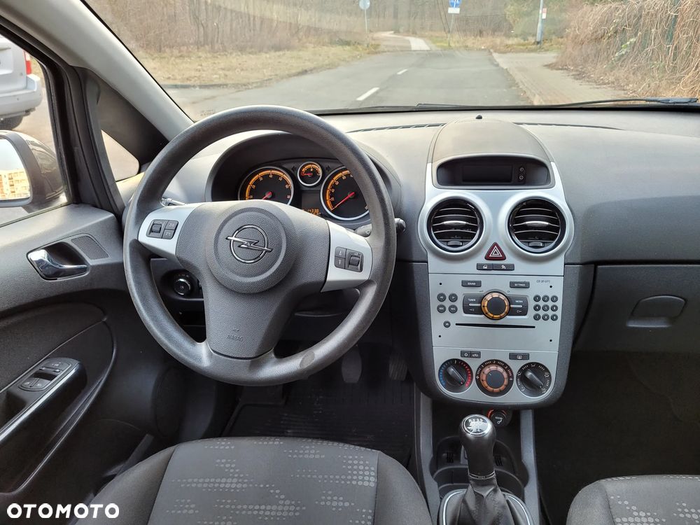 Opel Corsa 1.2 16V Enjoy - 6