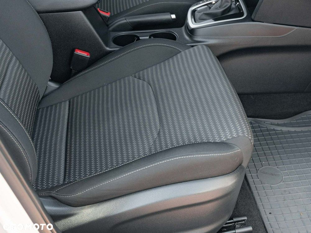 Kia Ceed 1.5 T-GDI M DCT - 29