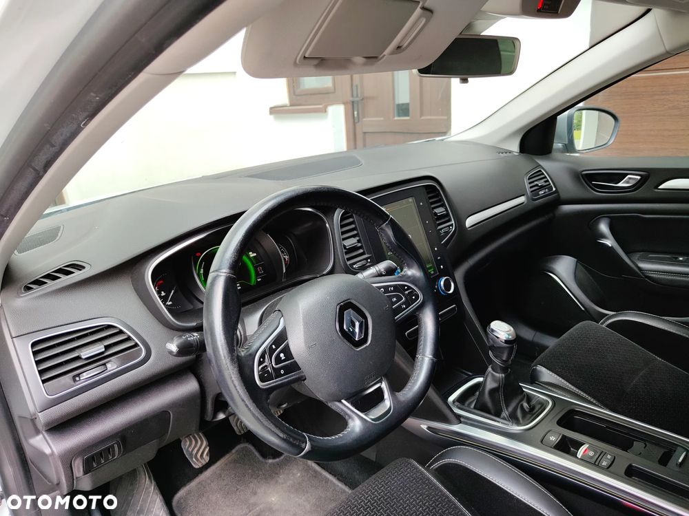 Renault Megane ENERGY dCi 130 GT LINE - 14