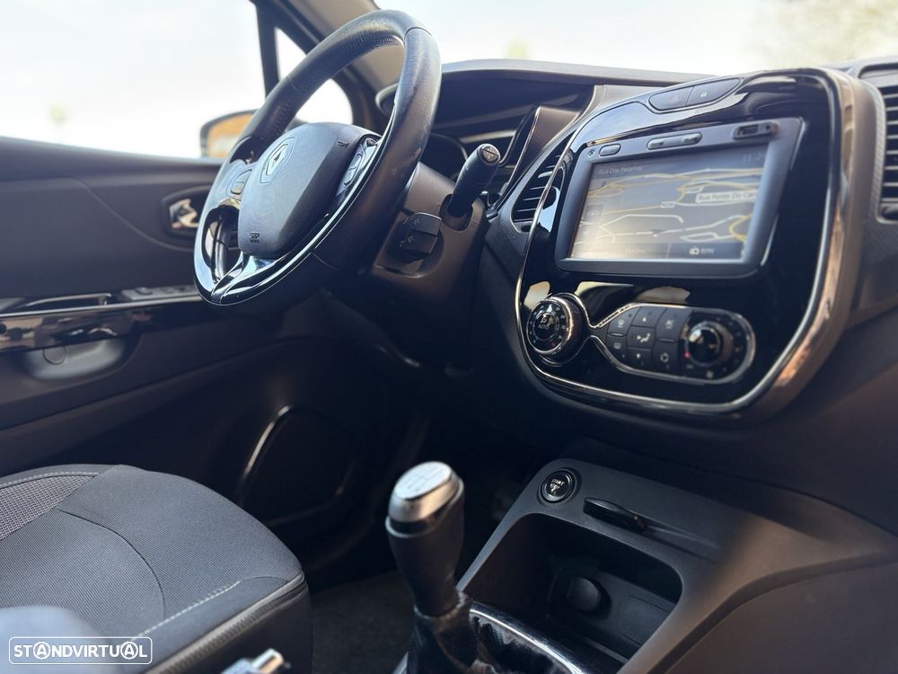 Renault Captur 1.5 dCi Exclusive - 15