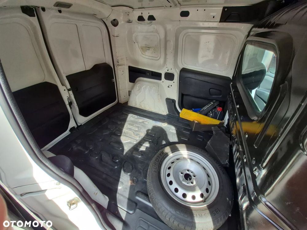 Fiat Doblo 1.3 Multijet 16V Active - 21