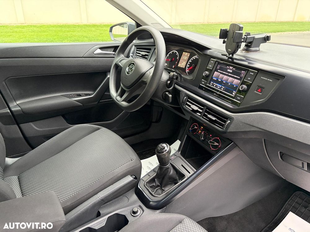 Volkswagen Polo 1.0 Trendline - 24