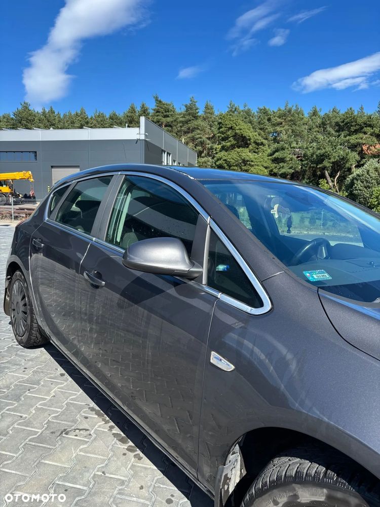 Opel Astra 1.4 T Cosmo - 3
