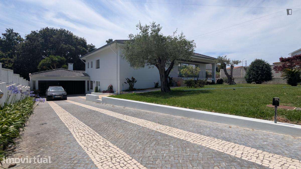 Quarto - localizado em Porto - Grande imagem: 2/8