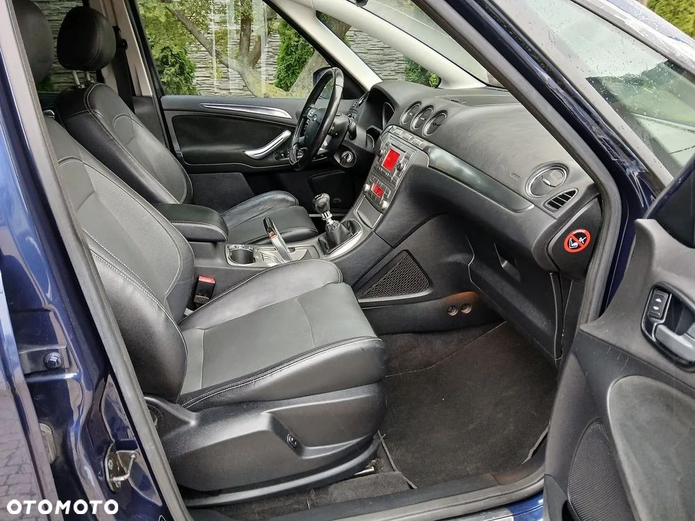 Ford S-Max 2.5 Titanium - 8