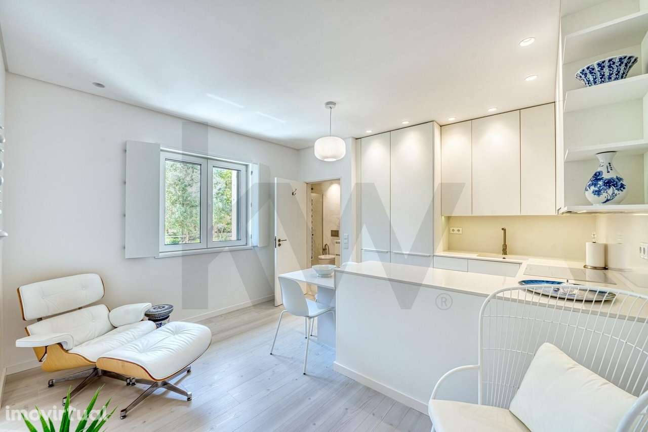 Estúdio T1 Remodelado – Adaptado a Habitação (Afetação Comercial) - Grande imagem: 3/23