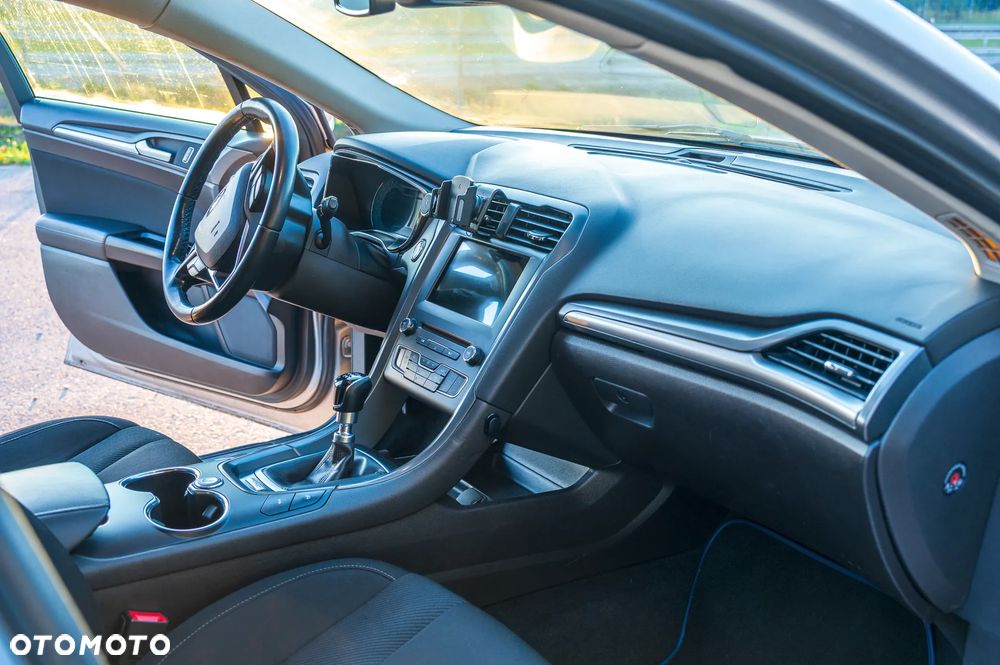 Ford Mondeo 1.5 EcoBoost Titanium - 6