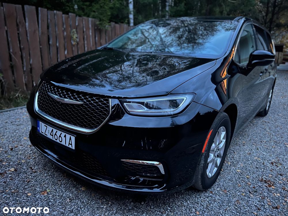 Chrysler Pacifica - 18