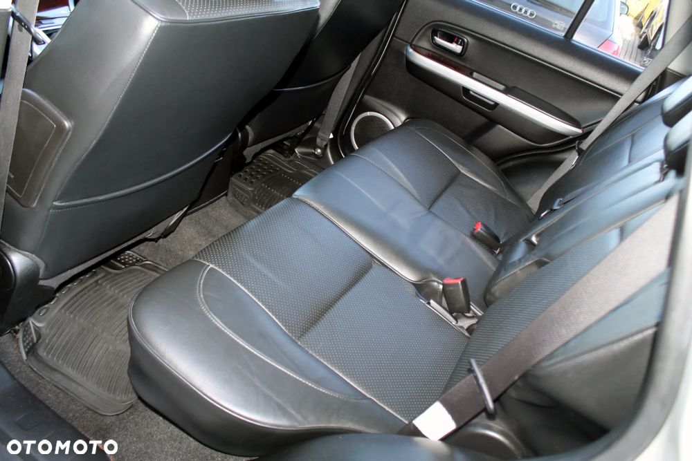 Suzuki Grand Vitara 1.9 DDiS Comfort + DPF - 14