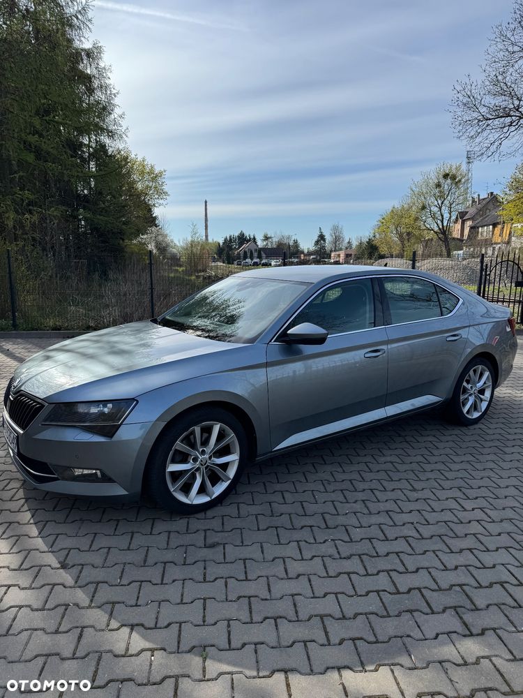 Skoda Superb 1.8 TSI DSG Style - 2