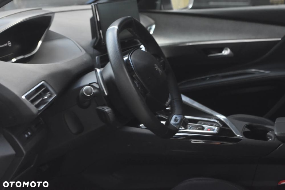 Peugeot 5008 1.2 PureTech GT Pack S&S EAT8 - 17
