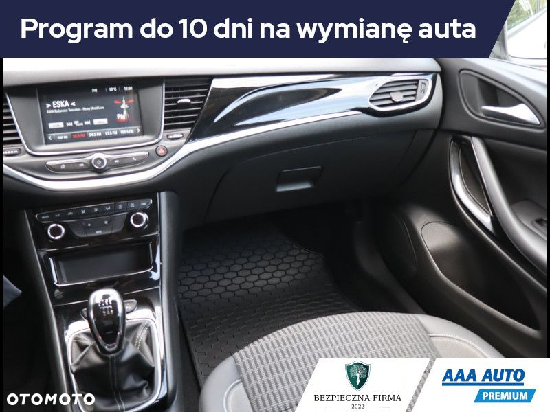 Opel Astra - 9