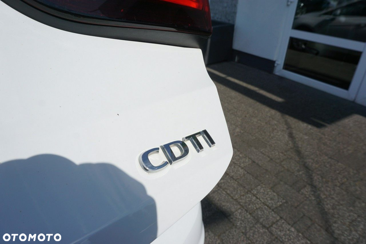 Opel Astra - 17
