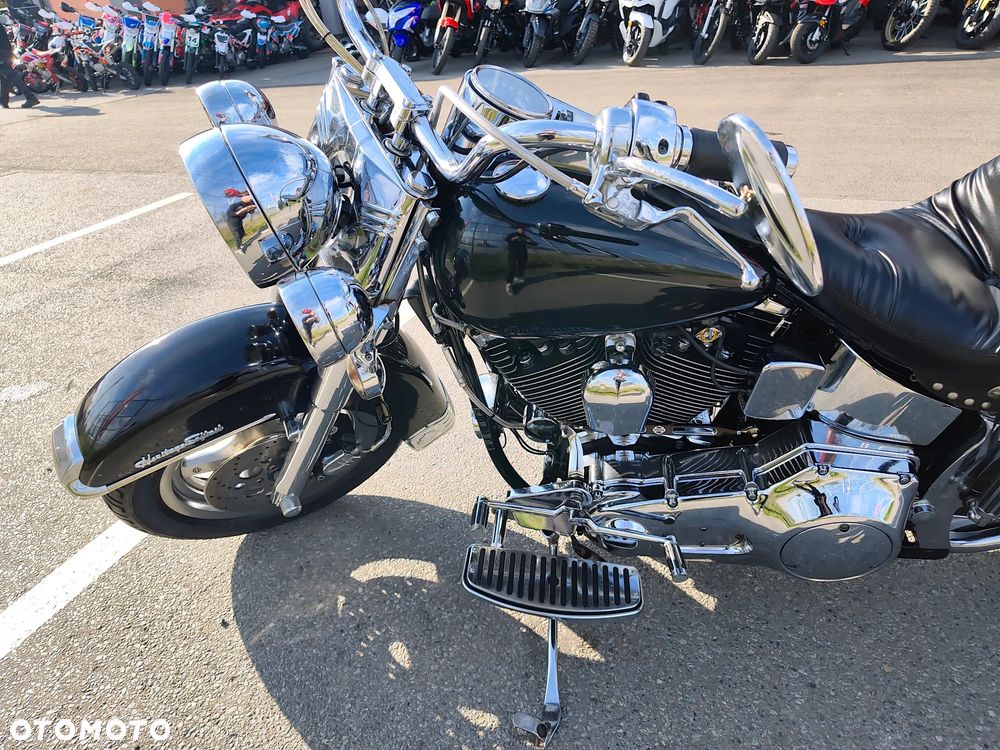 Harley-Davidson Softail Heritage Classic - 18
