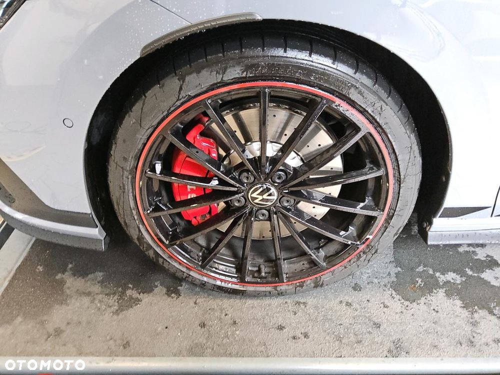 Volkswagen Golf 2.0 TSI OPF DSG GTI Clubsport - 10