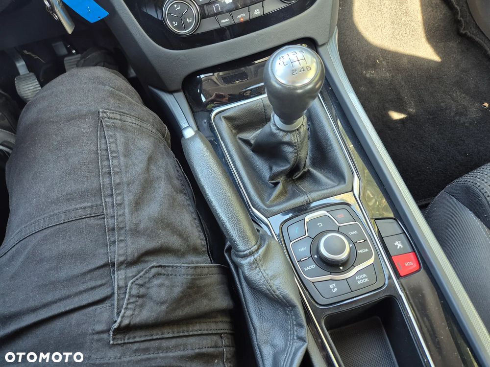 Peugeot 508 e-HDi 115 Stop&Start Access - 23