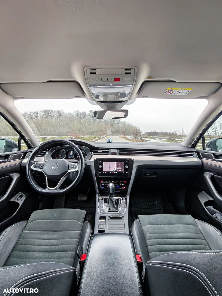 Volkswagen Passat 2.0 TDI DSG Advance - 9