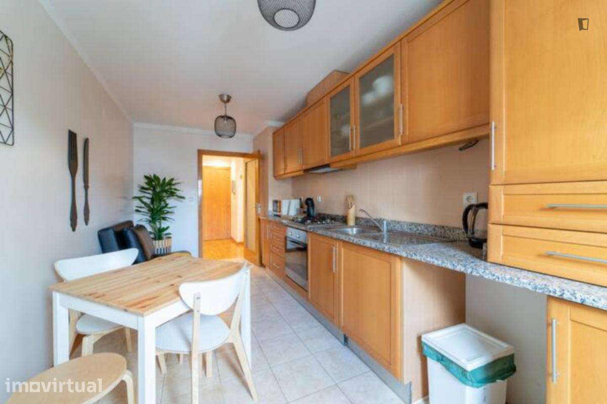 Apartamento com 1 quartos - localizado em Cedofeita Porto - Grande imagem: 2/25
