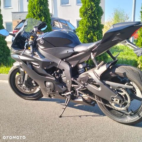 Yamaha R6 - 2
