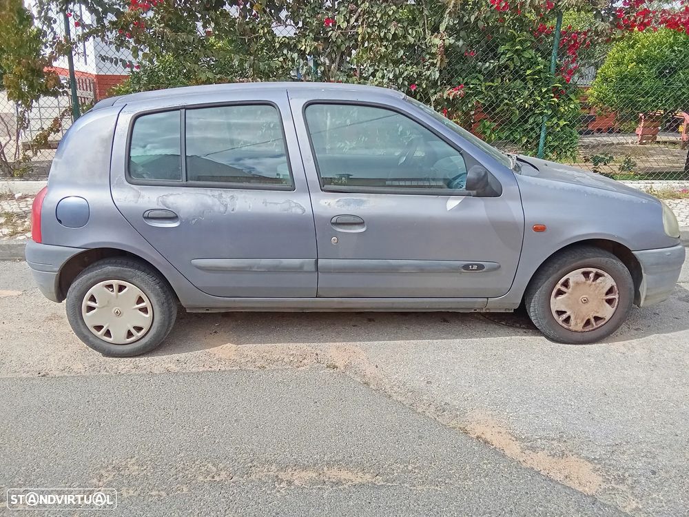 Renault Clio 1.2 - 3