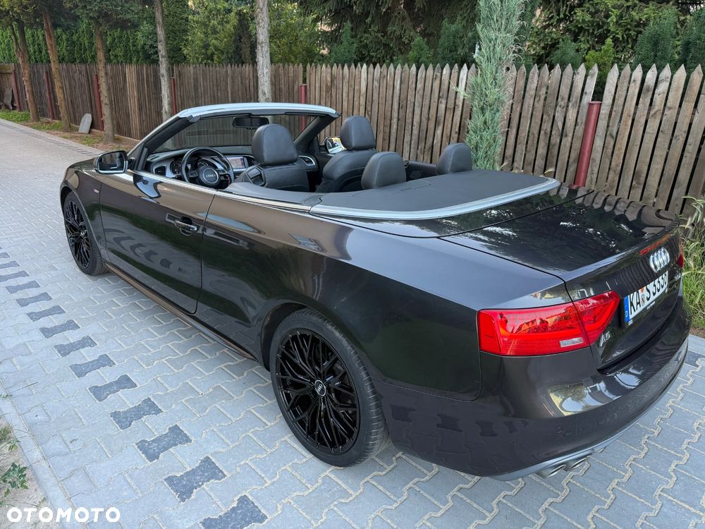 Audi A5 Cabrio 2.0 TDI DPF (clean diesel) - 15