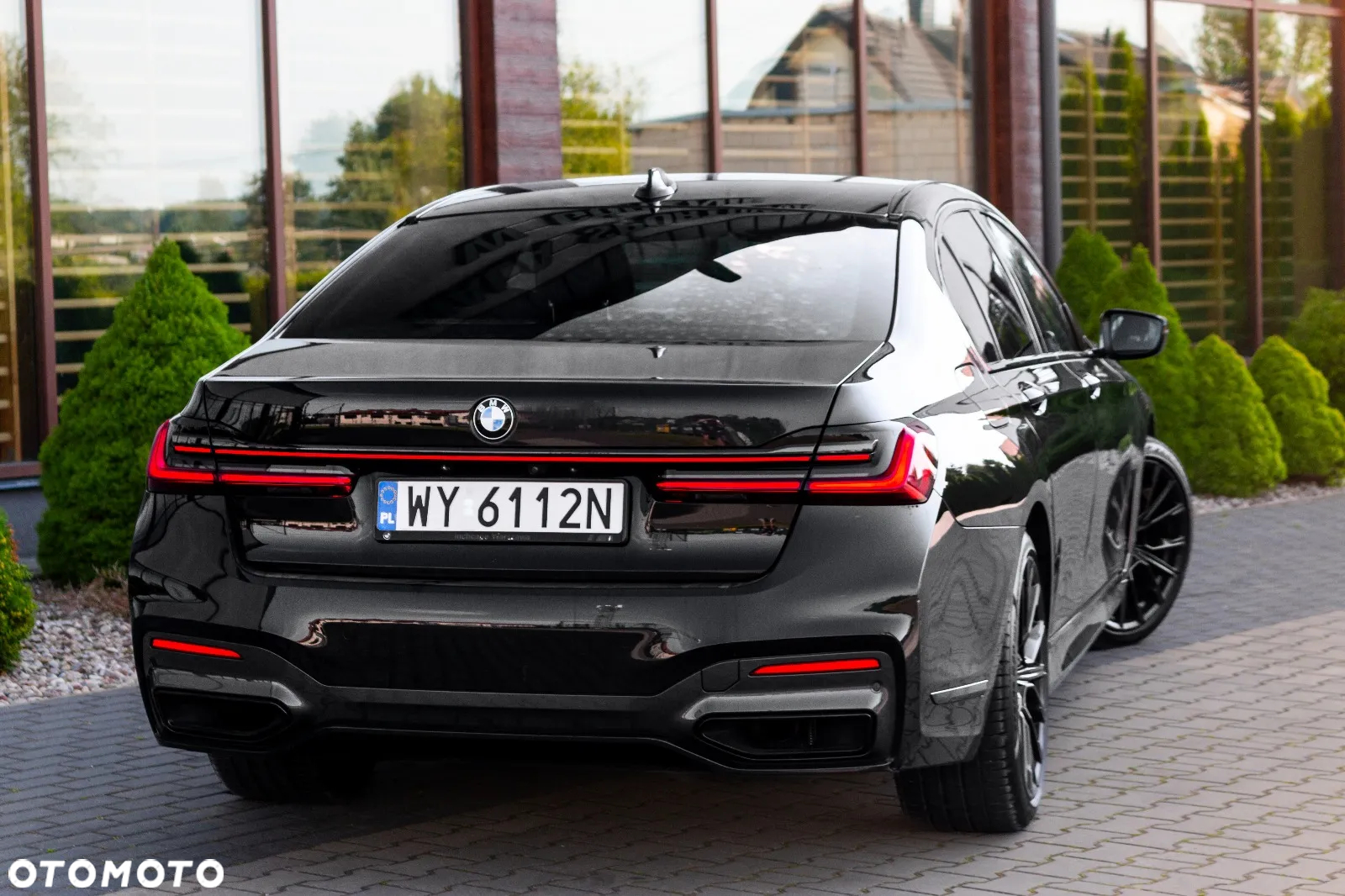 BMW Seria 7 730d xDrive sport - 11