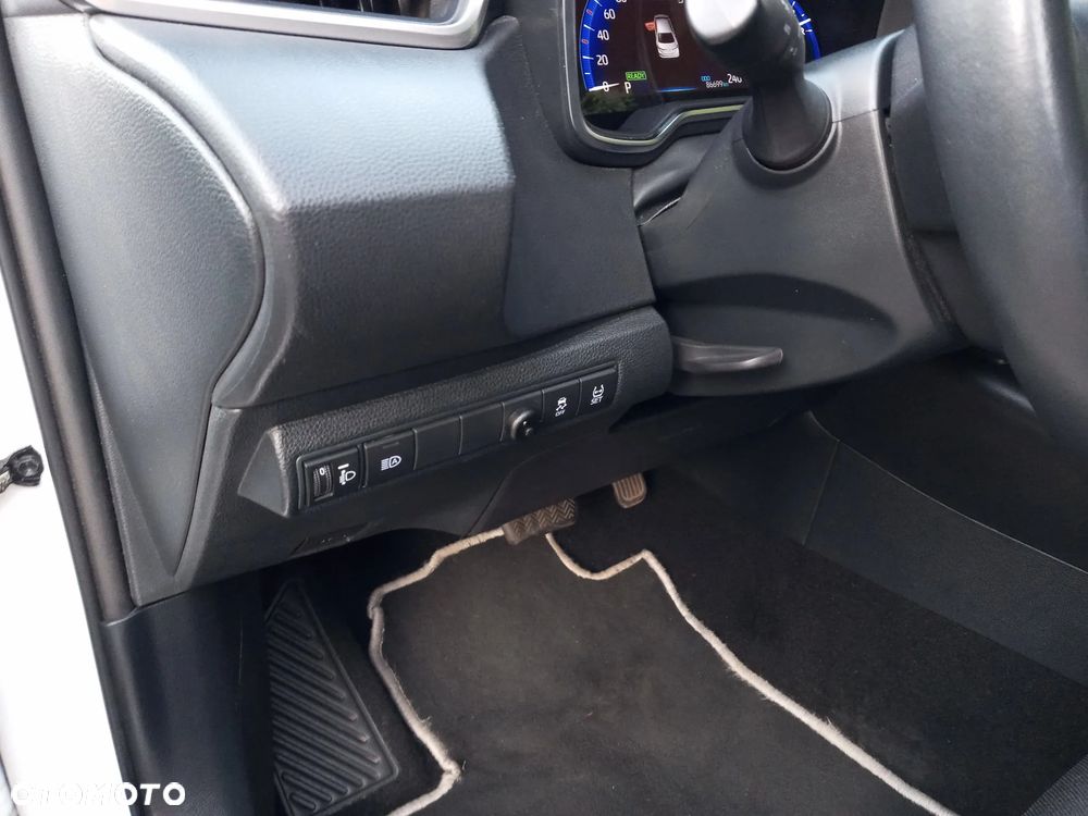 Toyota Corolla 1.8 Hybrid Comfort - 18