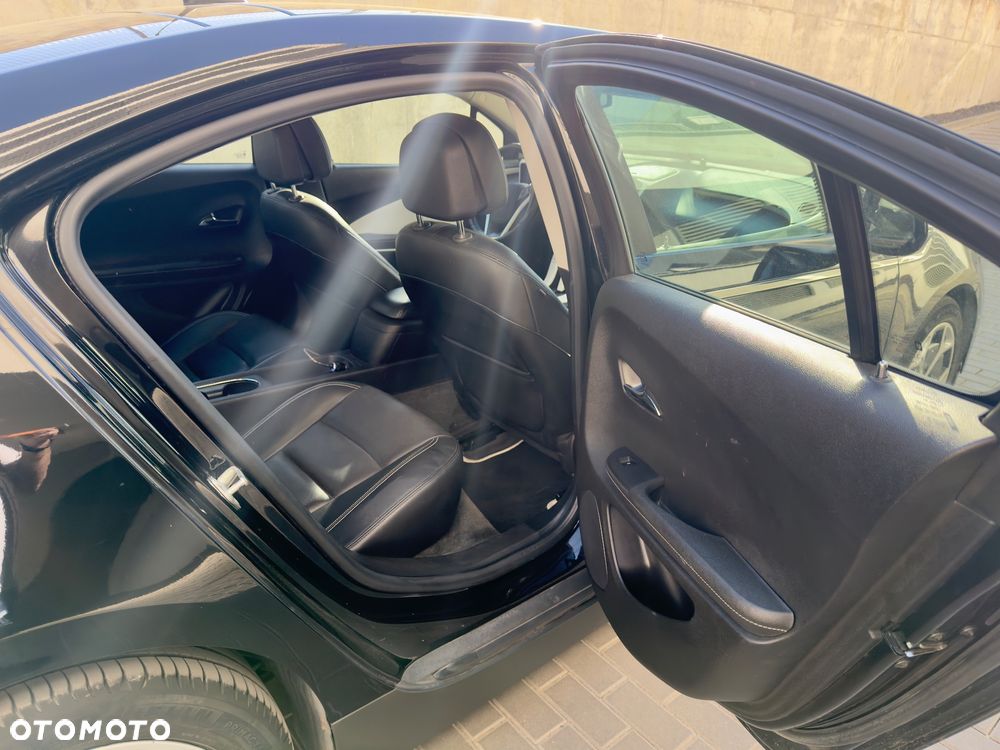 Chevrolet Volt Exclusive - 6
