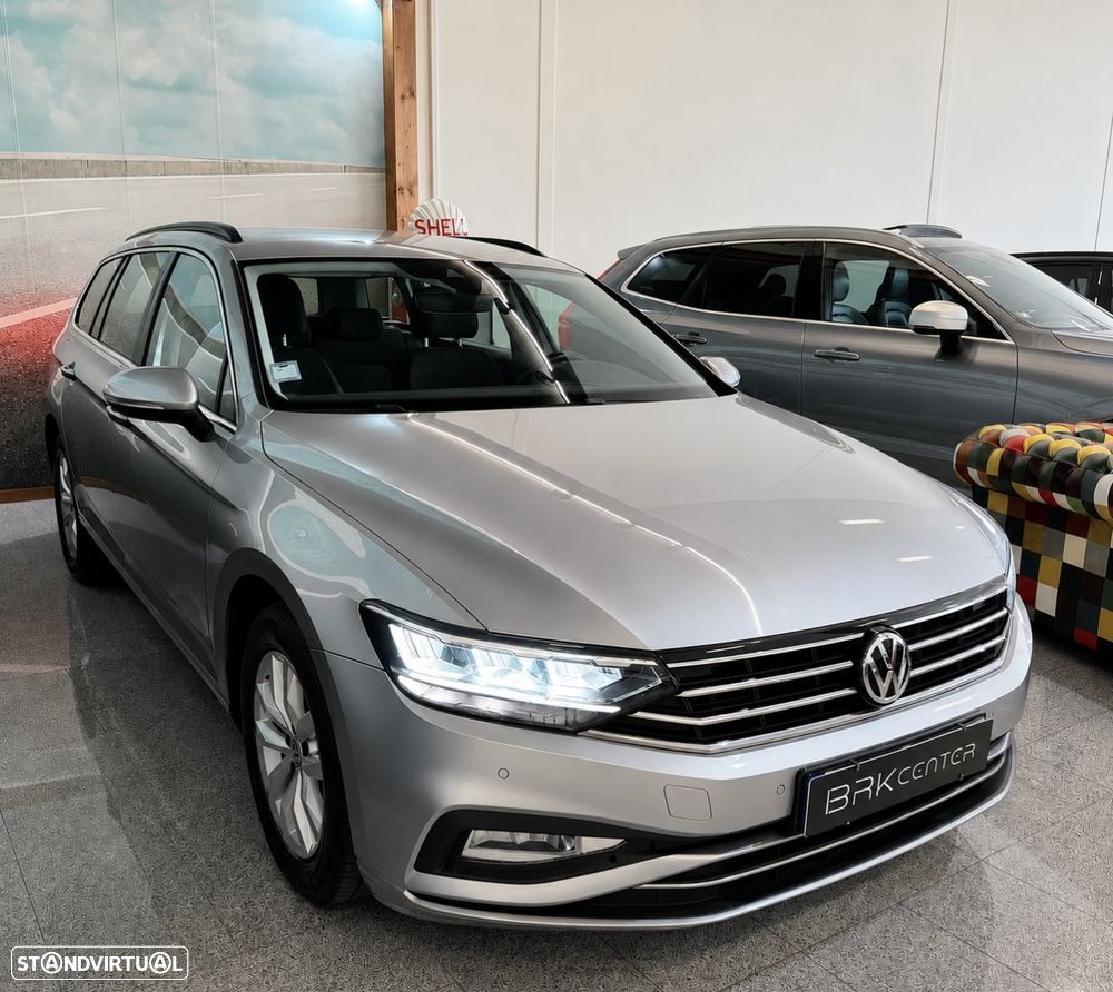 VW Passat Variant 2.0 TDI Confortline DSG - 2