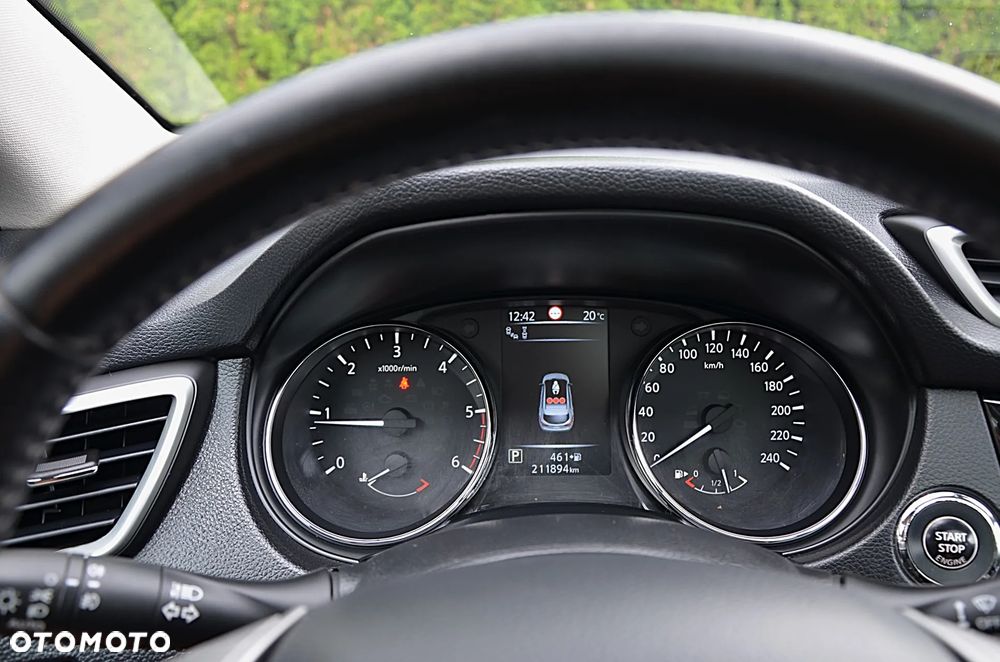 Nissan Qashqai 1.6 DCi Xtronic TEKNA - 21