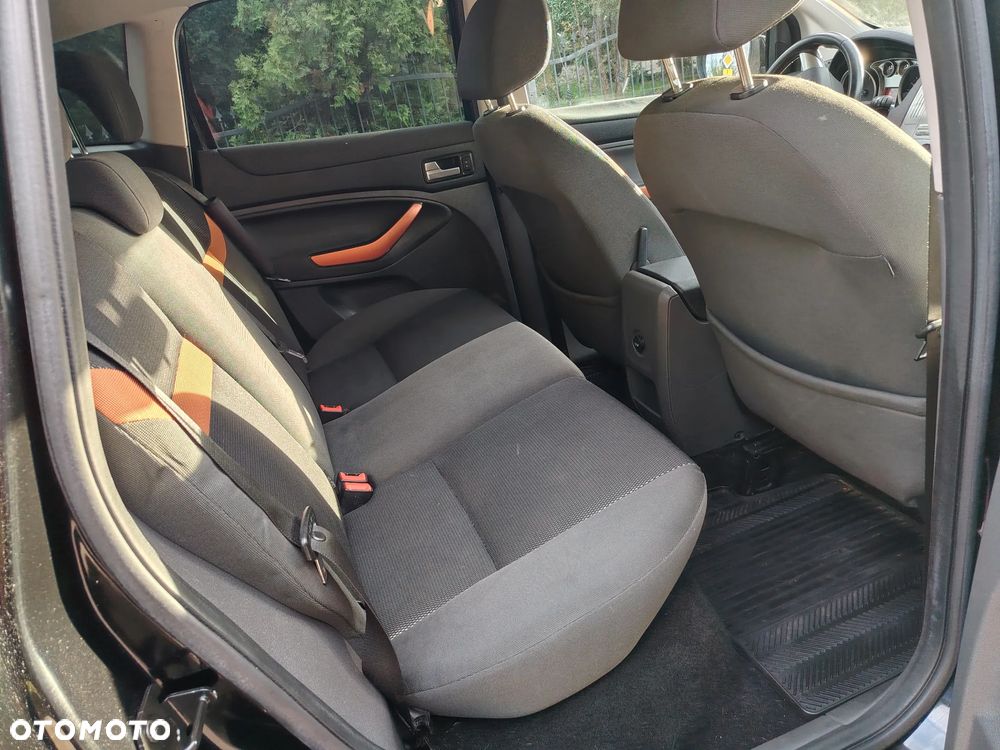 Ford Kuga 2.0 TDCi Trend - 6