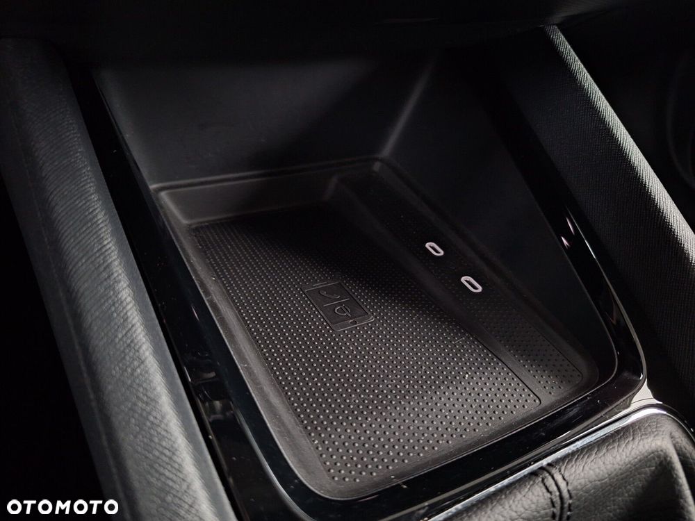 Skoda Octavia 1.5 TSI ACT Style - 25