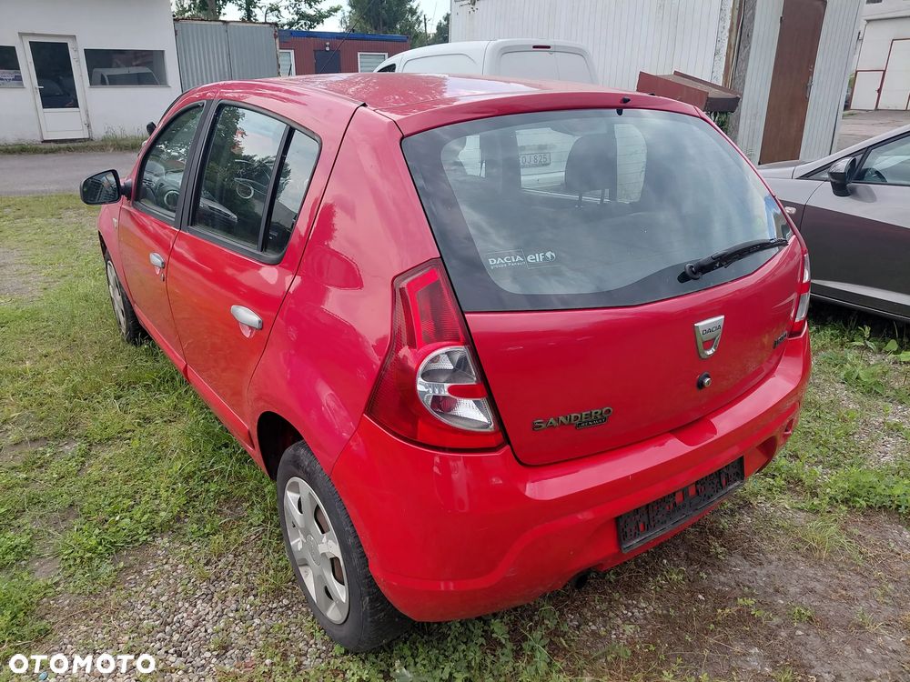 Dacia Sandero - 7