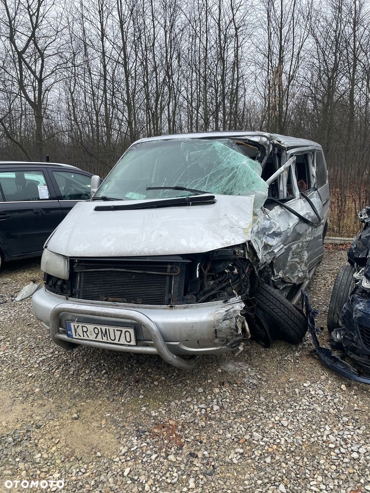 Volkswagen Caravelle GL - 1