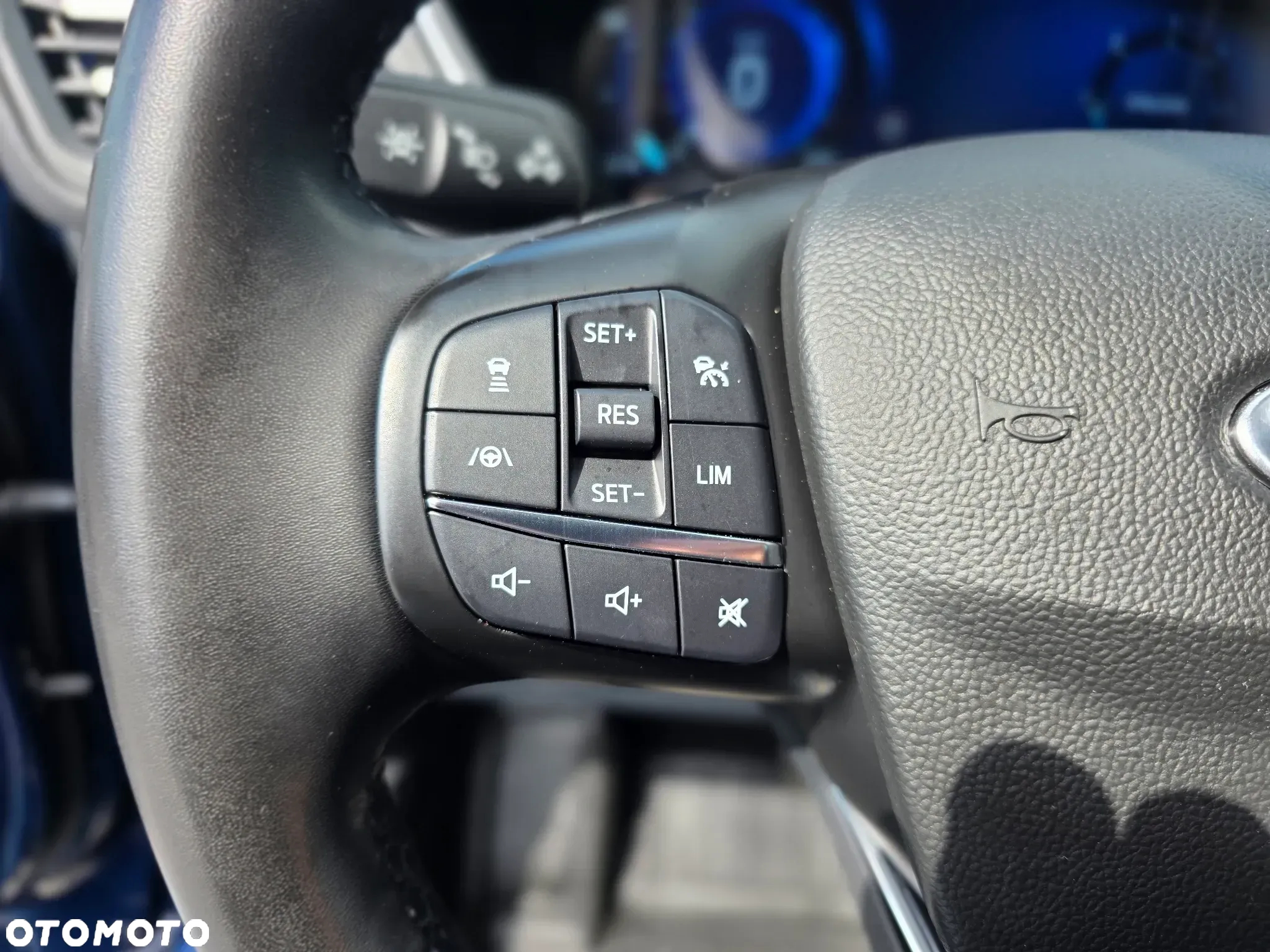Ford Kuga 1.5 EcoBlue FWD Titanium - 24