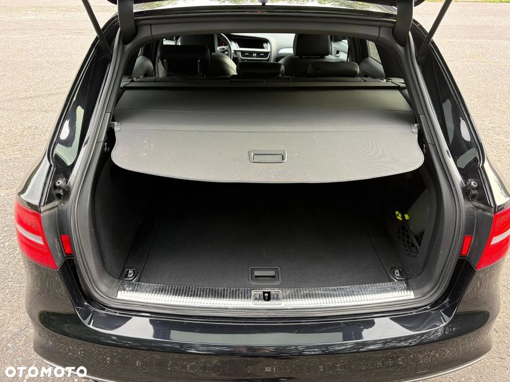 Audi A4 Avant 2.0 TDI DPF quattro S tronic S line Sportpaket - 17