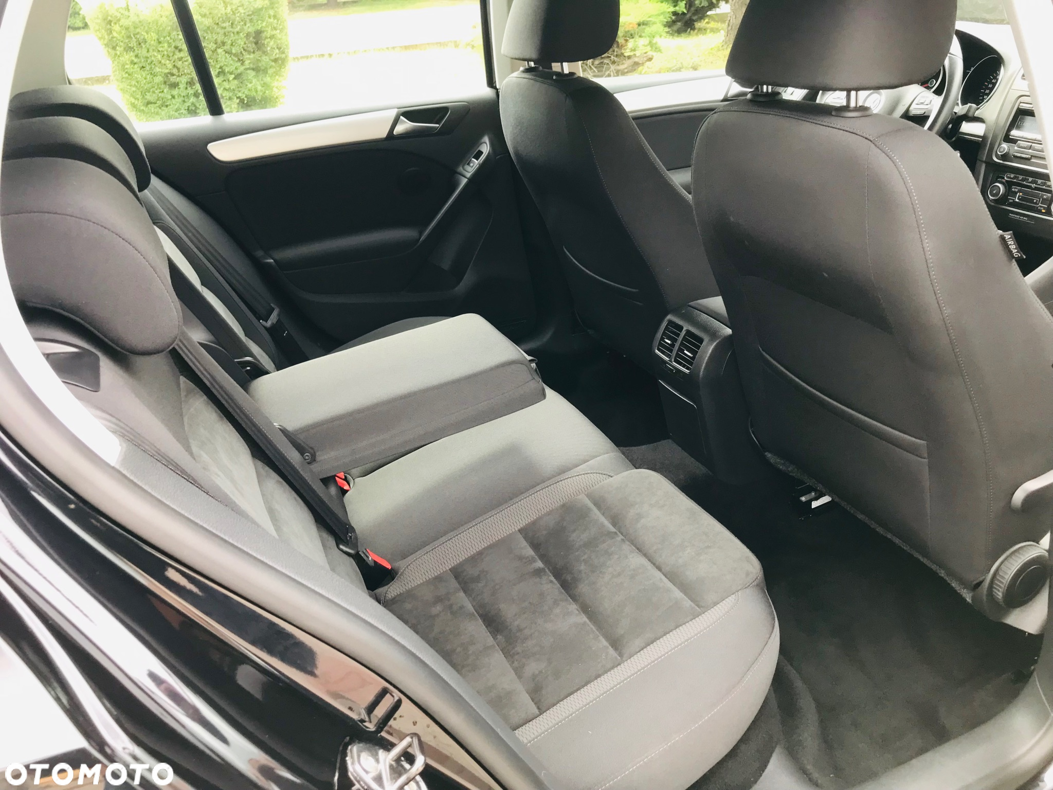 Volkswagen Golf 1.4 TSI DSG Highline - 12