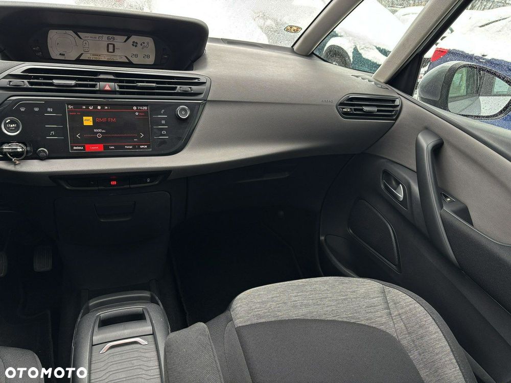 Citroën C4 Grand Picasso - 25