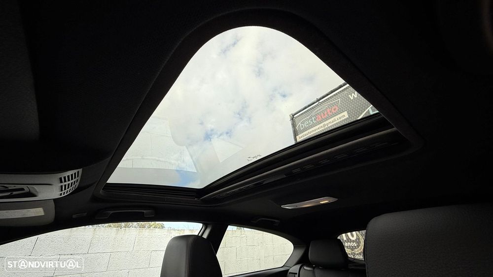 BMW 125 d Pack M - 52