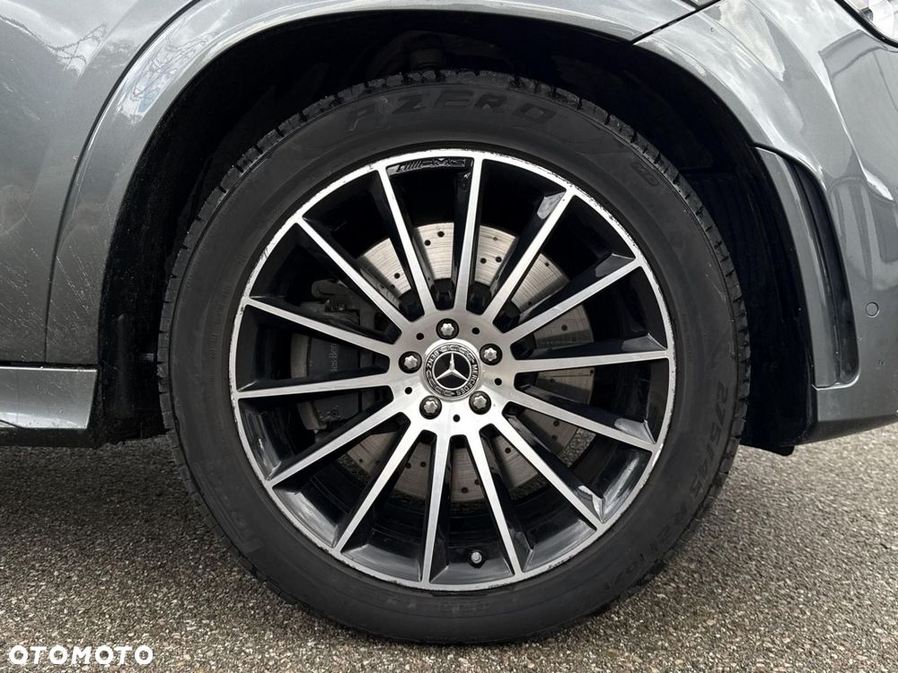 Mercedes-Benz GLE - 22