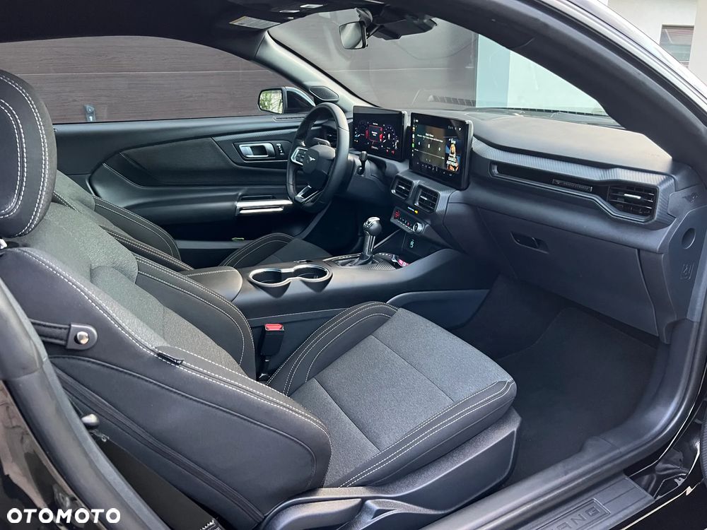 Ford Mustang 2.3 EcoBoost - 21