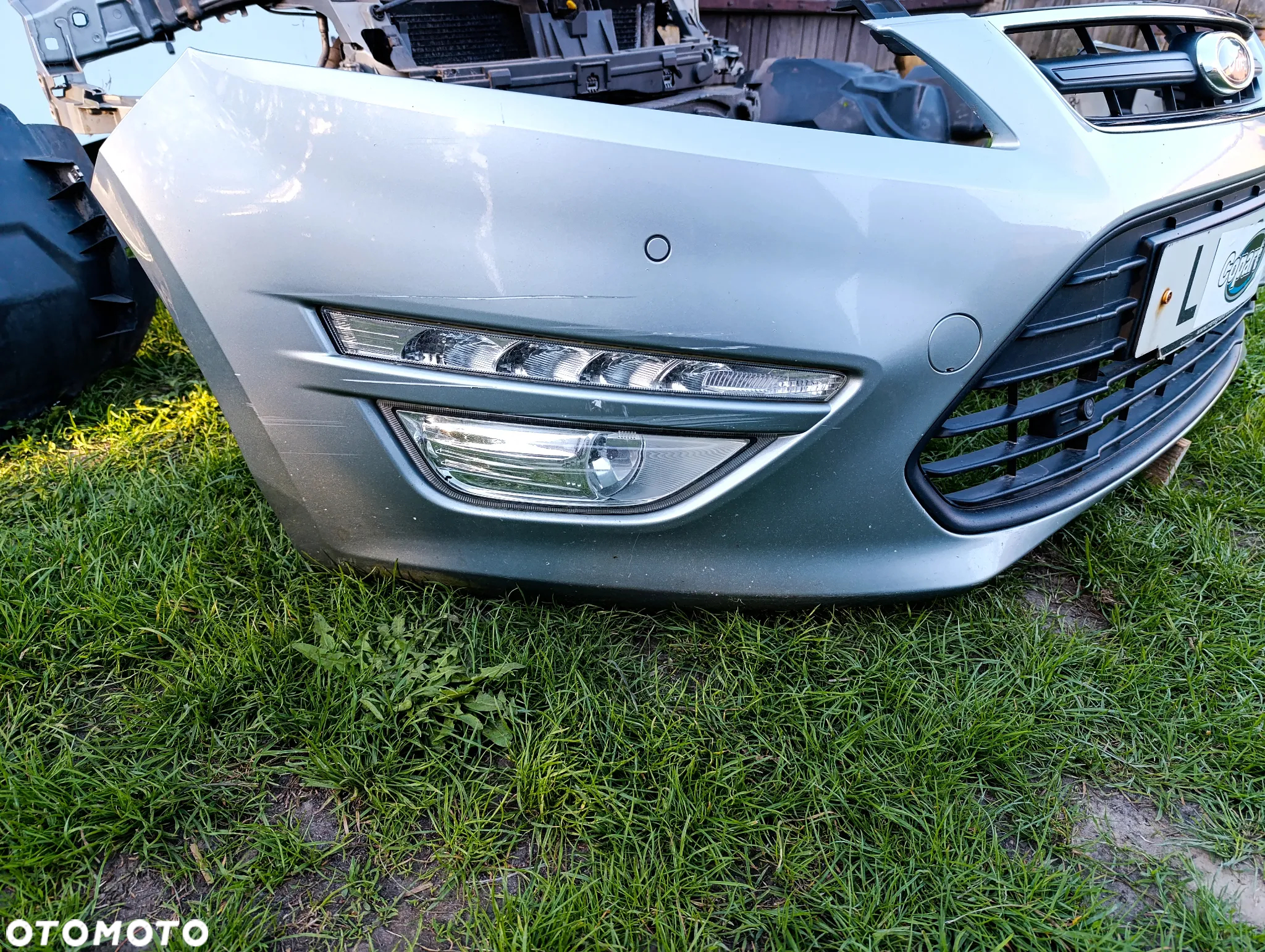 MASKA ZDERZAK PRZÓD MONDEO MK4 LIFT H8 - 2