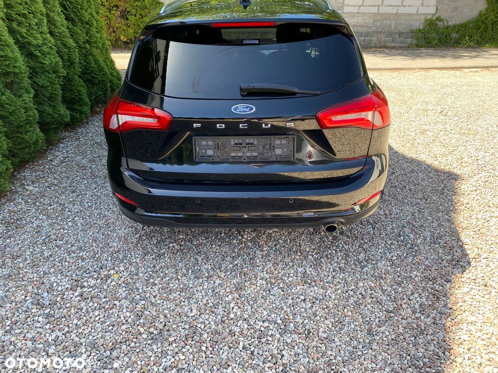 Ford Focus 1.5 EcoBlue STart-Stopp-System TITANIUM - 19