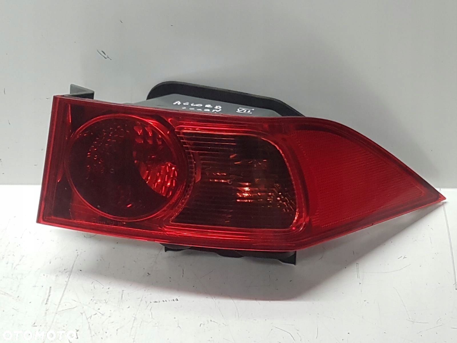 ACCORD VII 02- SEDAN LAMPA PRAWY TYŁ EU ORG HONDA - 1